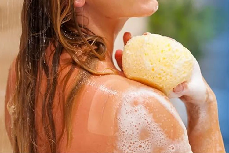 Empresa de Singapur presenta un parche para cicatrices del color de la piel impulsado por ARN